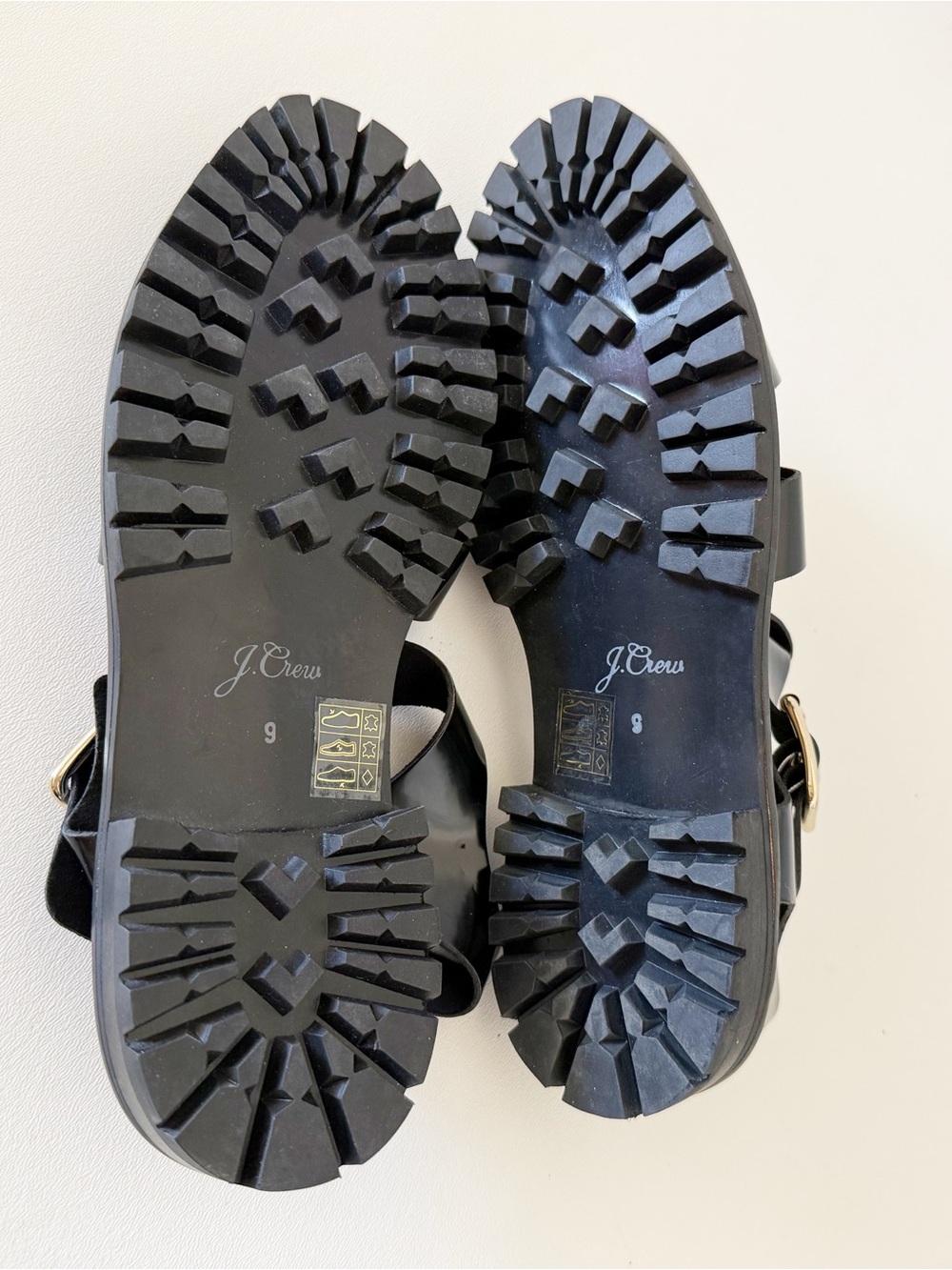 J. Crew Shoes Sandals Fisherman Lacquer leather Buckle Cutout Lug Sole 90’s - Picture 12 of 16